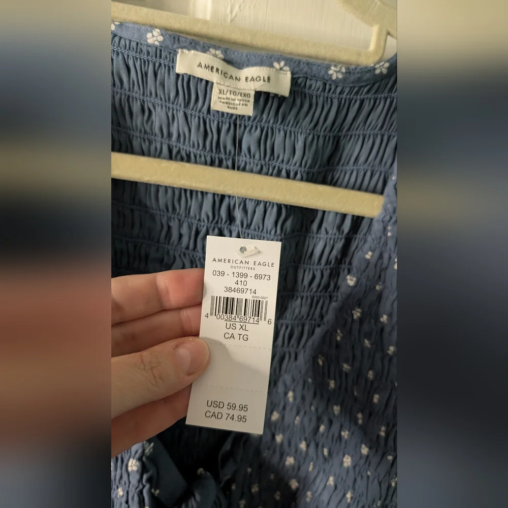 American Eagle Blue Floral, Tie Front, Short Sleeve mini dress sz XL NWT - Picture 3 of 8